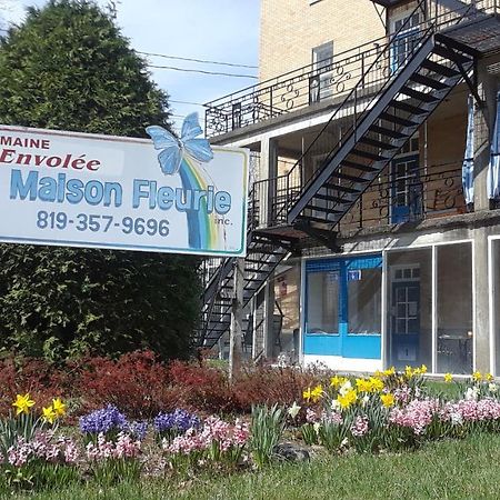 Mhotel Domaine L'Envolee- Maison Fleurie 维多利亚维尔 外观 照片